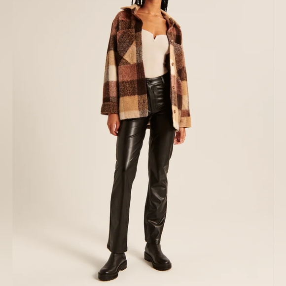 ABERCROMBIE & FITCH: Cozy Shacket - Picture 7 of 7